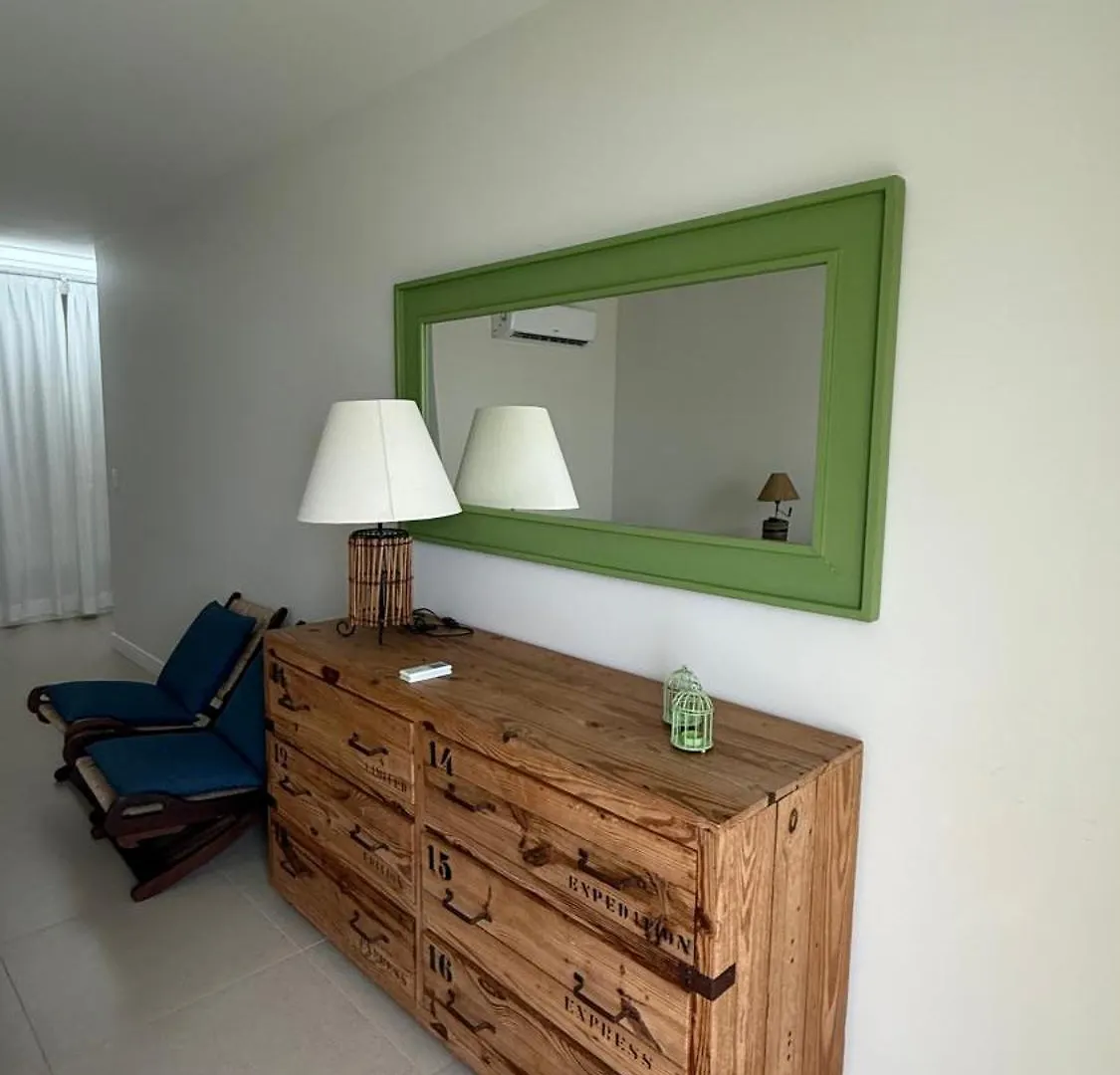 Alto Padrão Pé na Areia 2 Apartamento Florianópolis Brasil